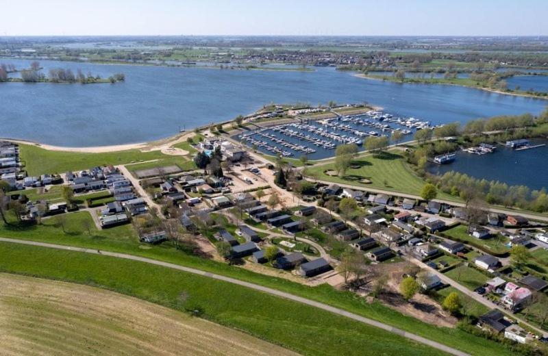 De Lithse Ham Hotel ภายนอก รูปภาพ